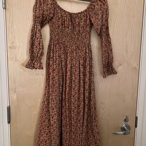 Christy Dawn Apple harvest adelia XS Red and Green Floral Long Sleeve Dress